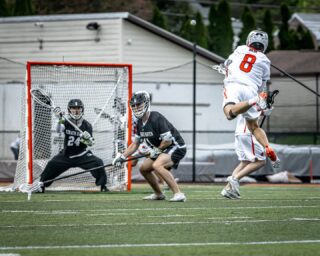 @marplelax soared to a 9-4 win on senior night last night against Strath Haven ✈️ (oh yeah, this was definitely a goal 😎)

@mnathletics